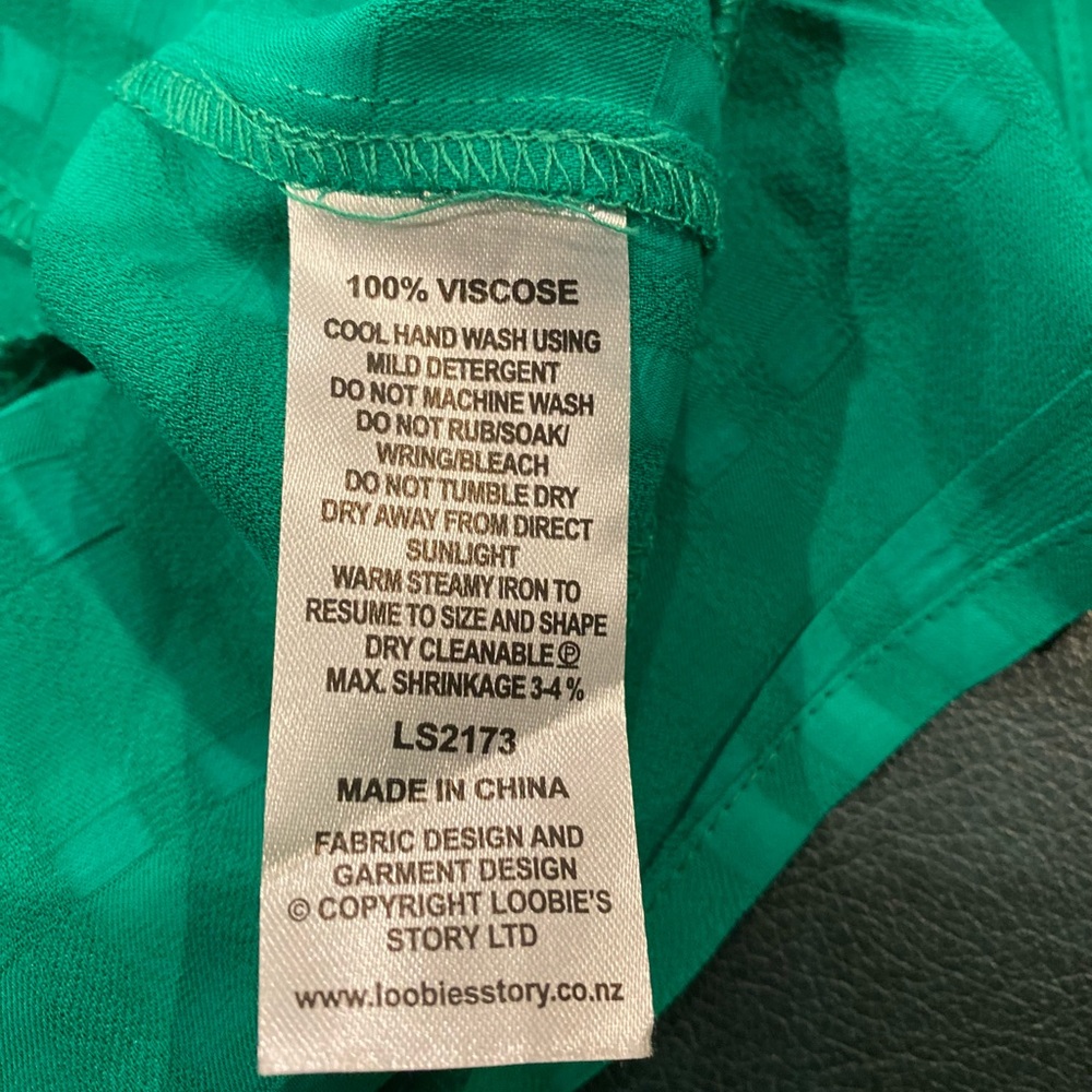 LOOBIES STORY
EMERALD PRAGUE MIDI DRESS size 16 - Picture 5 of 12